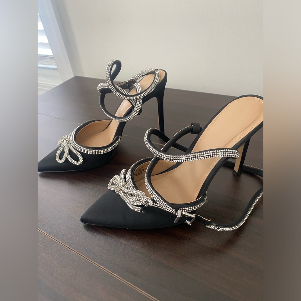 Express Elegant Black Satin Heels with Rhinestone Accents in Women’s Size 8 - Picture 3 of 5